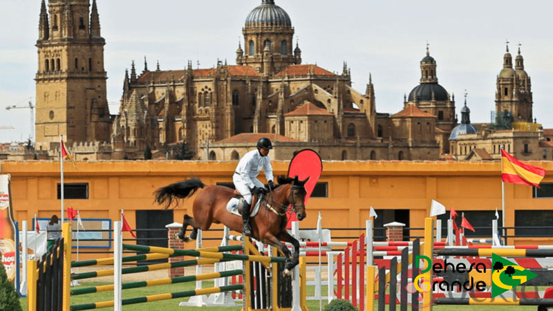 Concurso de salto de hípica en Salamanca