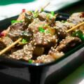 Receta de Brochetas frías de rabo de ternera al estilo mediterráneo